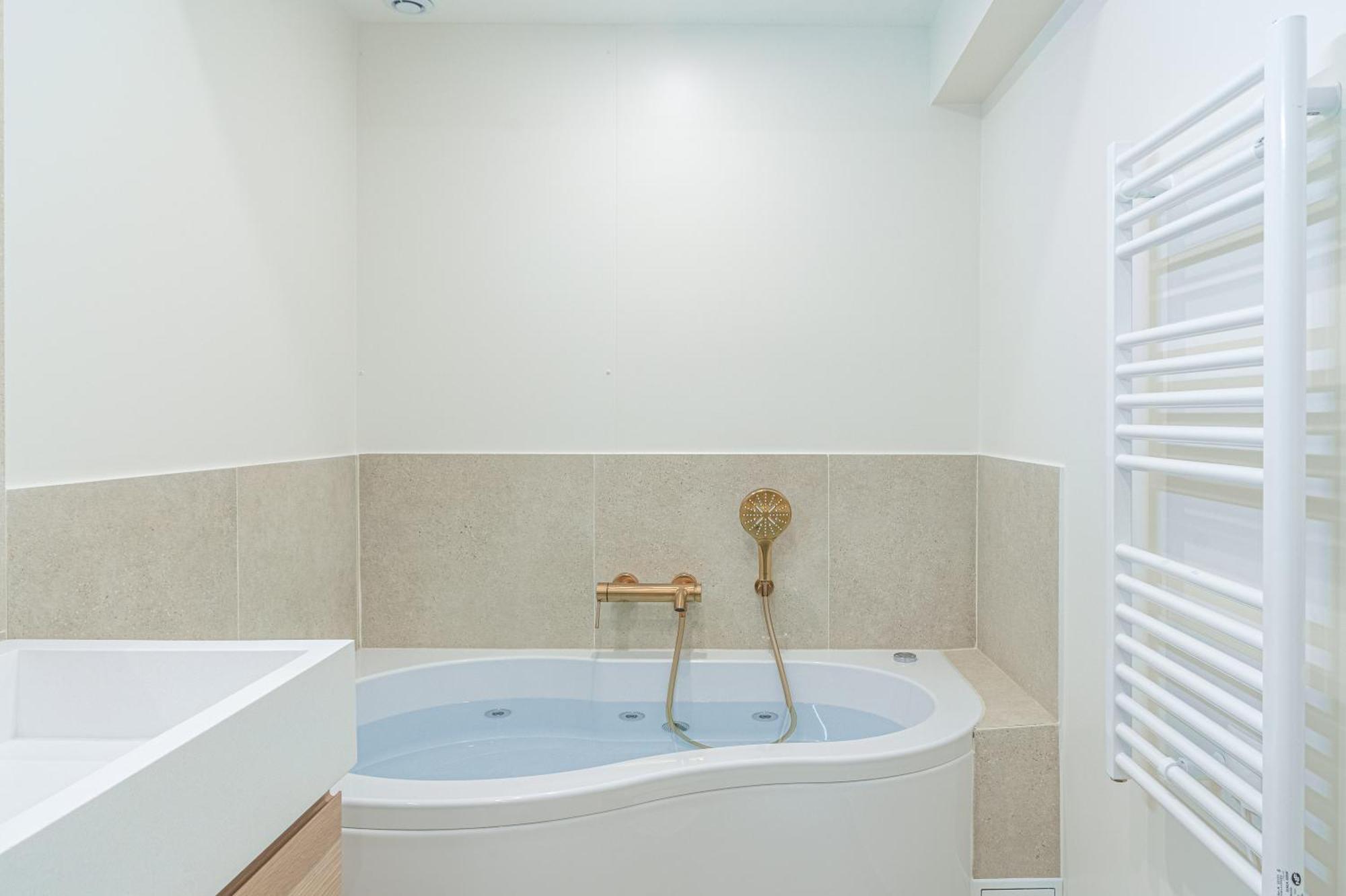 Lavie Maison Ac & Jacuzzi ปารีส ภายนอก รูปภาพ